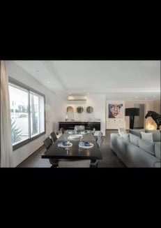 Les Berges Du Lac II Villa | Dedine