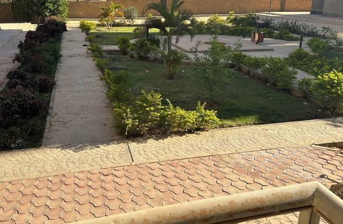 Al-Basatin Apartment | Delightful 2-bedroom apartment in beside Mall of Arabia