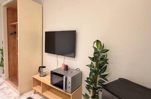 Qasr an-Nil Apartment | DHB STAYS : Serviced Studio Near Museum G-102