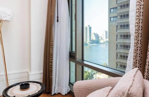 Qasr an-Nil Apartment | DHB STAYS - St. Regis, 1BR Partial Nile View Apt