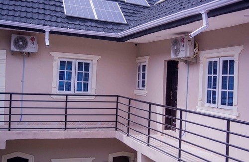 Ibadan Apartment | Discover the perfect blend of comfort in our stylish 2 bedroom apartments.