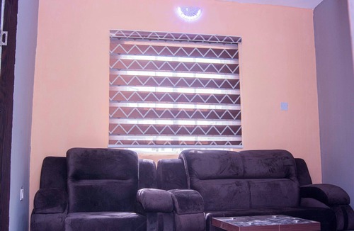 Ibadan Apartment | Discover the perfect blend of comfort in our stylish 2 bedroom apartments.
