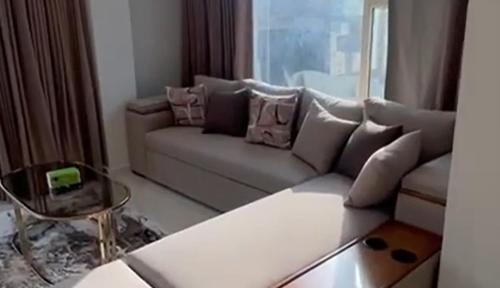 Al Duqqi Apartment | Doki sky suite