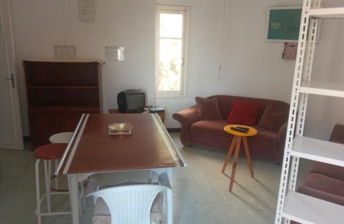 Monastir Apartment | Duplex pied dans l'eau avec magnifique vue sur mer