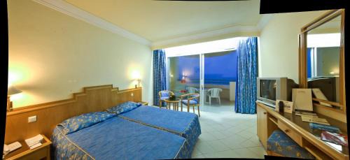 Yasmine Hotel | El Mouradi El Menzah
