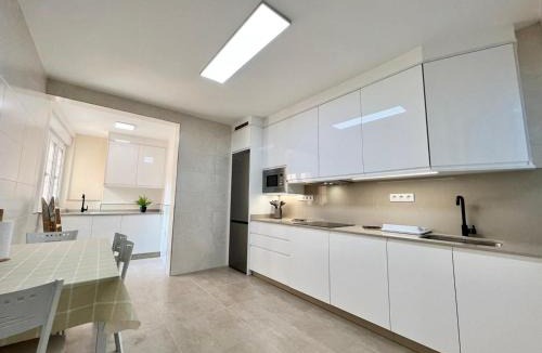 Viveiro Apartment | EL NORTE