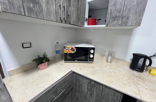 Garden City Apartment | Elegant Cairo Stay with Downtown Views | 5 Beds | A/C | Wi-Fi & Full Amenities
