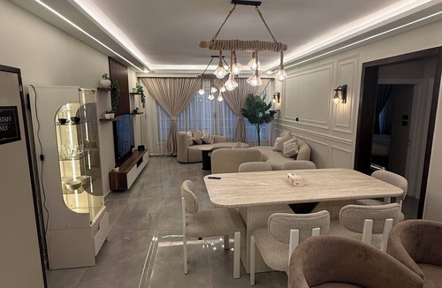 San Stifano Apartment | Elegant 2BR Apt AC Perfect Stay in Alexandria