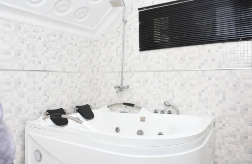 Jos Hotel | Elim Top Suites