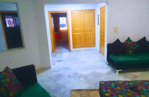 Ennasr Apartment | Ennasr 2 - Jolie S2 avec Internet - Parfait Pour Les familles - Vue panoramique sur la Tunisie - Service Navette