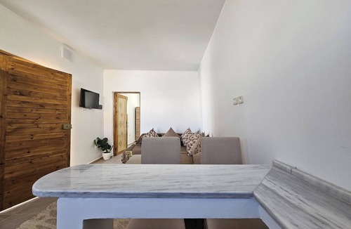 Midoun Apartment | Equipped studio - Fast Wi-Fi & quiet in Houmt Souk
