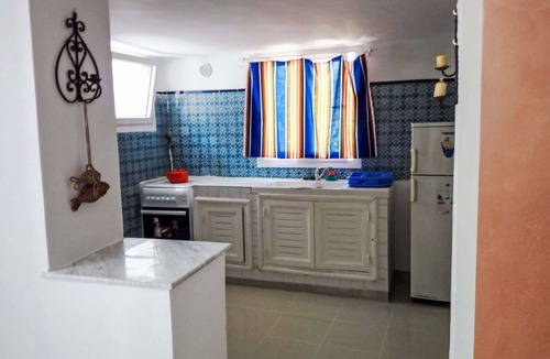 Chott Mariem Apartment | Etage einer Villa im tunesischen Stil direkt am Meer by Interhome