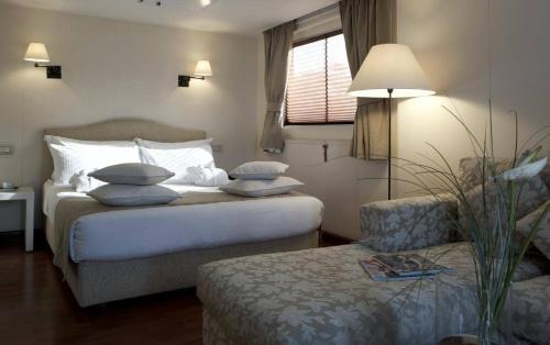 Aswan Hotel | Every Monday, Wednesday & Friday King of The Vally Nile Cruise Aswan To Luxor 3 Night And visit the Nubian village