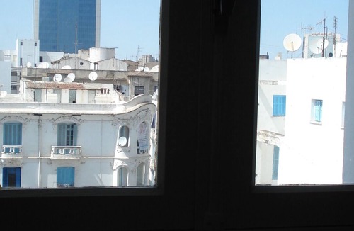 Tunis Centre Apartment | Exceptional location in downtown Tunis; year-round rental available.