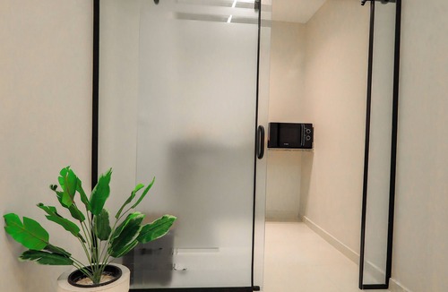 Al Haram Apartment | First Site OF Pyramids View king-Bed & Jacuzzi