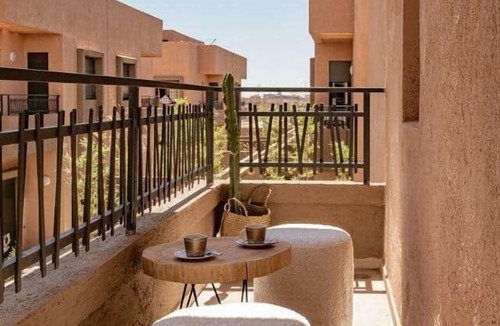 Menara Villa | Flextay - Villa Oasis - Private Pool - Rooftop Sunset