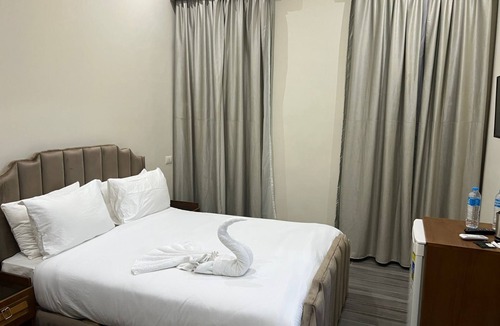 Kafrat al Jabal Hotel | Florya Pyramids Palace" Your Gate Way For Relaxation"