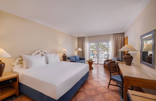 Sharm El Sheikh Resort | Fun by the Sea | 3 Comfortable Rooms, All-Inclusive Stay with Pools & Kid’s Club