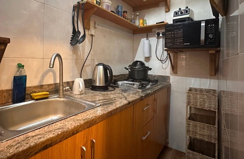 Lekki Phase 1 Apartment | Garden-themed cozy artsy space in Lekki Phase 1