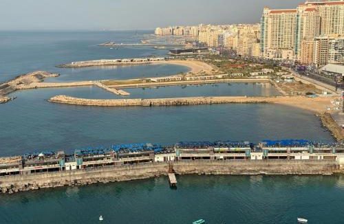Ar-Raml 1 Apartment | Gleem sea view 1