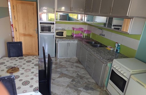 Sidi Rahal Villa | Grand appartement dans une villa avec piscine privée