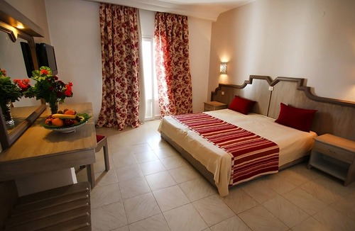 Mrezga Hotel | Hôtel Club Les Colombes