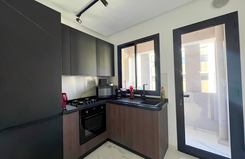 Ain Zaghouan Apartment | Harmony Haven II : Apartment with Pool & Gym