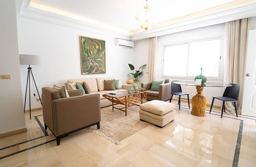Sidi Abdel Aziz Apartment | Havre de paix: Apt en plein centre de la Marsa