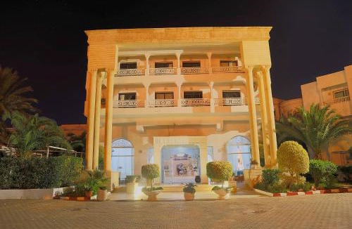 Yasmine Hotel | Hello Yasmine Hotel