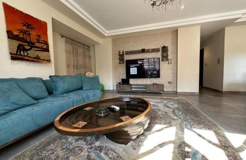 An-Nuzhah Apartment | Hidden Gem Few Steps from the Airport
