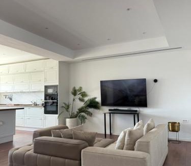La Soukra Villa | High standing villa floor close to the airport with shuttle