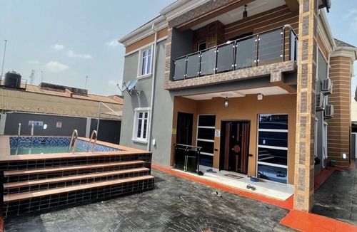 Sagamu Apartment | Hinlaw - Studio Apartment