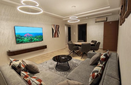 Marina Apartment | Holiday Appartement with Community Pool & Free parking in Marina