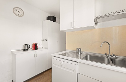 La Cala del Moral House | Holiday Home 'La Casa De La Cala Del Moral' with Shared Pool, Wi-Fi and Air Conditioning