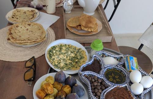 Kesra House | Holiday Home- Kesra-breakfast included