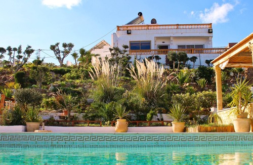 Bizerte House | Homerez - 300 m away from the beach! Beautiful house for 2 ppl. with shared pool
