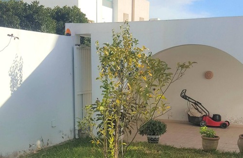 Yasmine Villa | Homerez - Big villa 500 m away from the beach with swimming-pool and jacuzzi