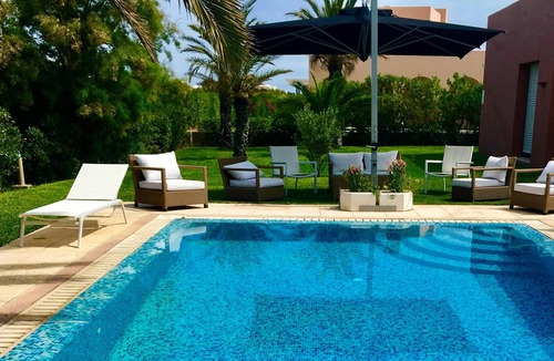 La Marsa Villa | Homerez - Spacious villa 400 m away from the beach for 6 ppl. with swimming-pool