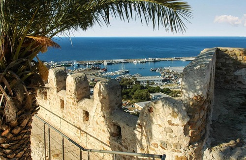 Kelibia Villa | Homerez - Villa 4 km away from the beach for 11 ppl. with sea view at Kelibia