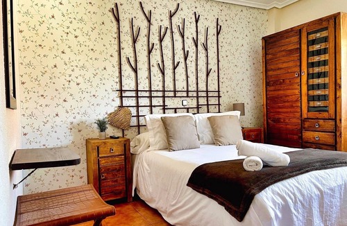 Isla Bed & Breakfast | Hospedaje Javier