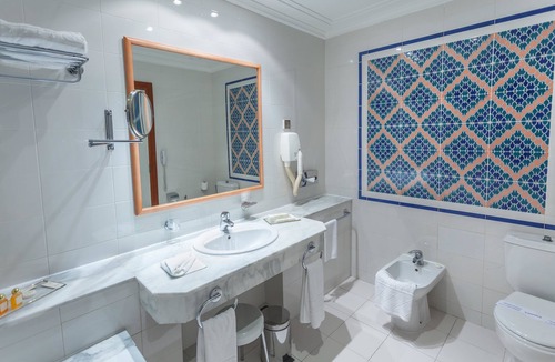 Ville Nouvelle Hotel | Hotel Africa