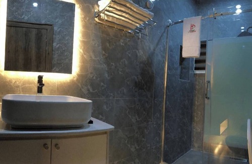 Jos Hotel | Hotel by Luxury L'auberge