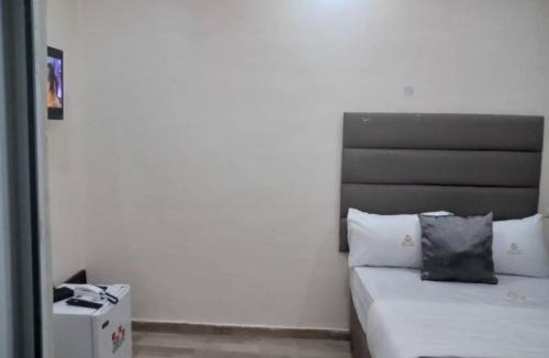 Edunabon Hotel | HOTEL D RITZ