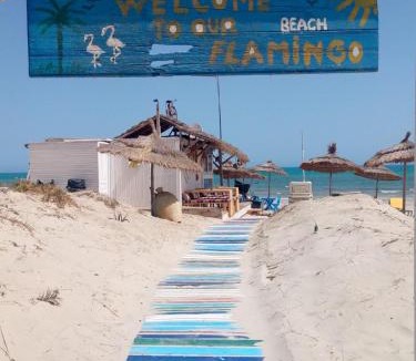 Mezraia Hotel | Hotel FLAMINGO BEACH
