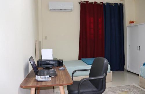 New Cairo House | Hotel Rooms for rent Male only رجالة فقط مكان محترم