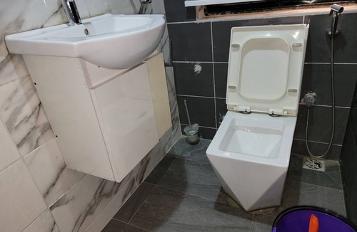 Kwara Hotel | House 44