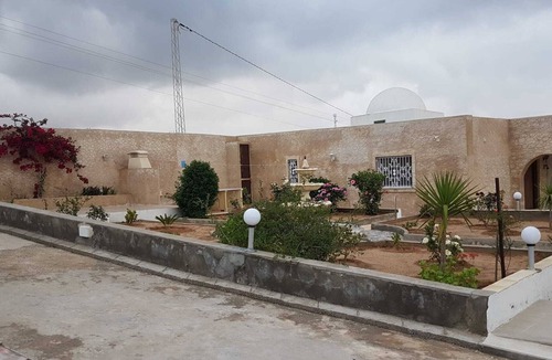 Dar Chaabane Al Fehri House | House with swimming pool