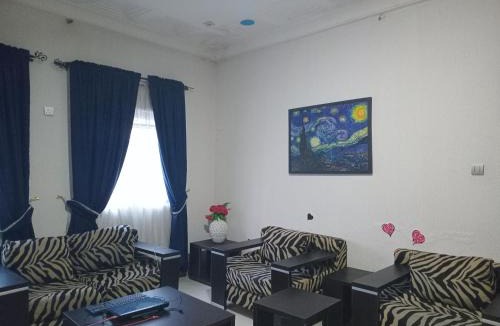 Jos House | Iceless Homestay Guest Suite, close to ALPS, Rayfield, Jos