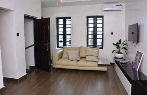 Ibeju House | Jazmine's Place