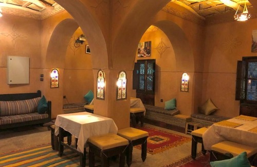 Nekob Bed & Breakfast | Kasbah Ennakb - Triple Room with City View 2